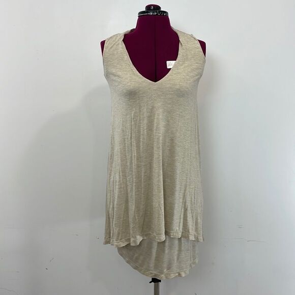 Miik Long Two Layer Beige Top Sleeveless - Picture 2 of 10
